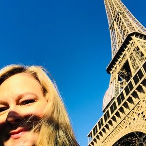 Meet your Posher, Deonna